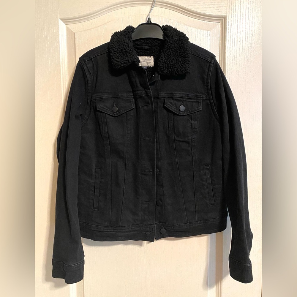 Black Coat - Target Universal Thread Goods Co Siz… - image 1